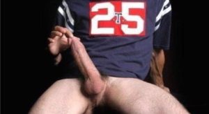 Dickshots-26760-01-15-2011