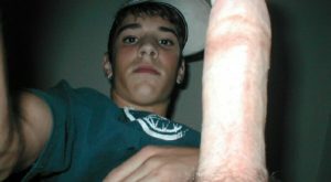 Dickshots-24780-04-05-2011