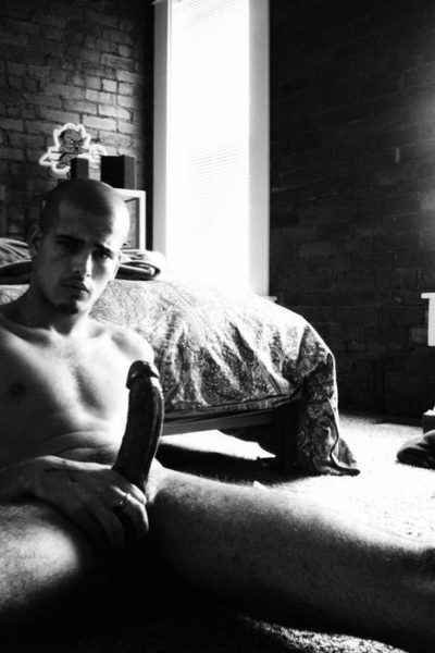 Dickshots-23957-05-10-2011