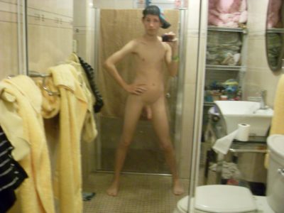 Dickshots-23408-06-01-2011