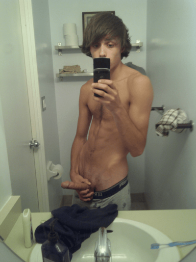 Dickshots-14766-09-29-2012