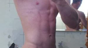 Semi-Hard Muscle Cock Selfie