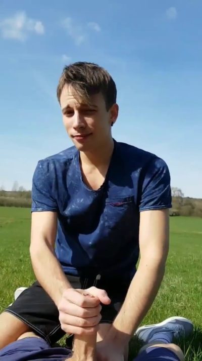 Hot blowjob in the field from a bro